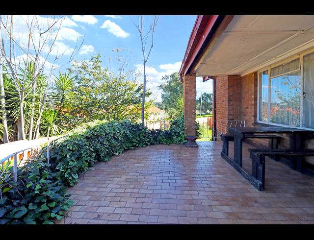 4 BEDROOM HOUSE FOR SALE IN BOSMONT
